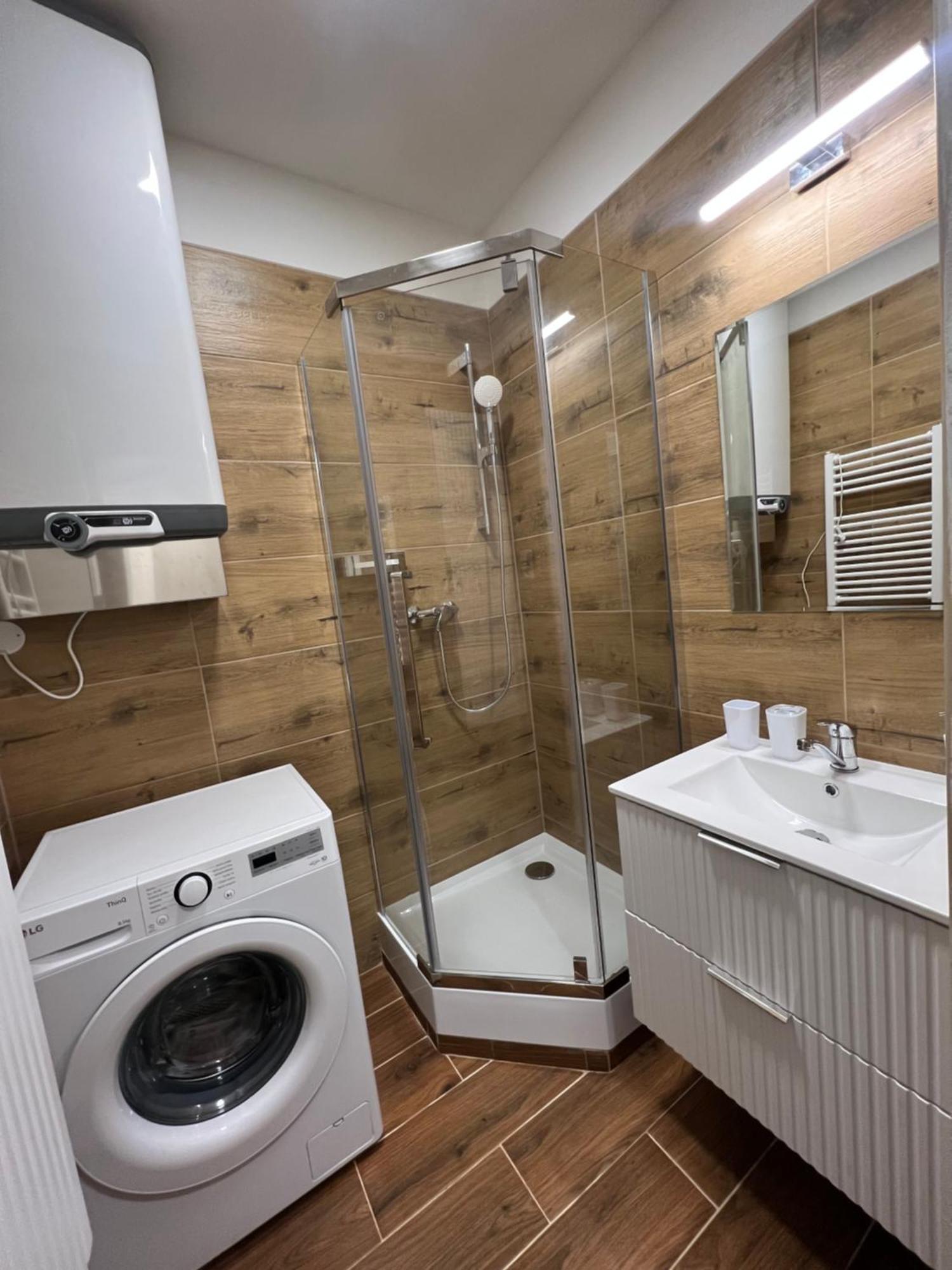Apartman V Centru Trutnova Exteriér fotografie